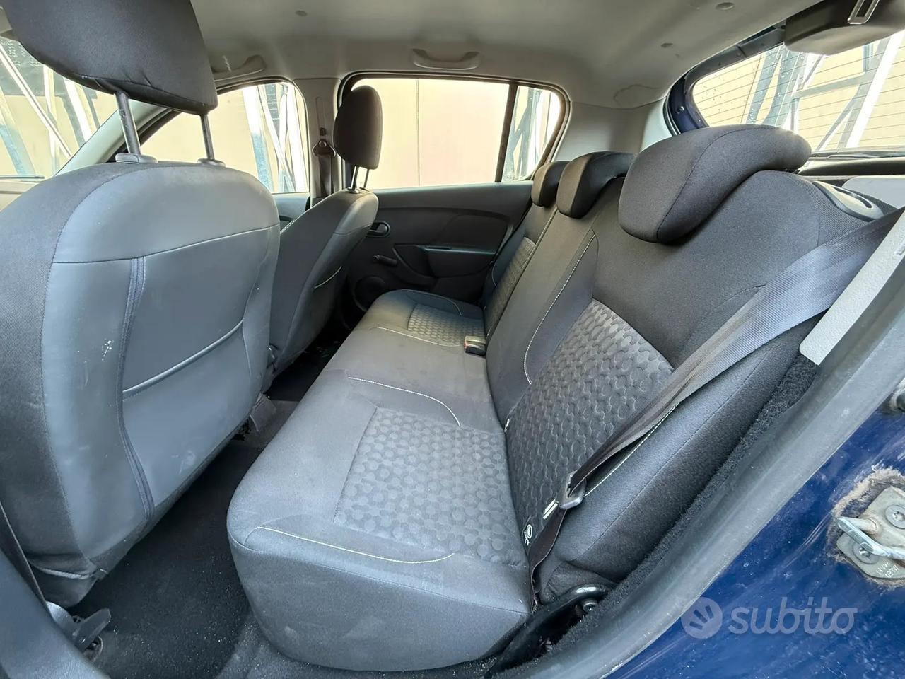 Dacia sandero del 2014, solamente 57 mila Km