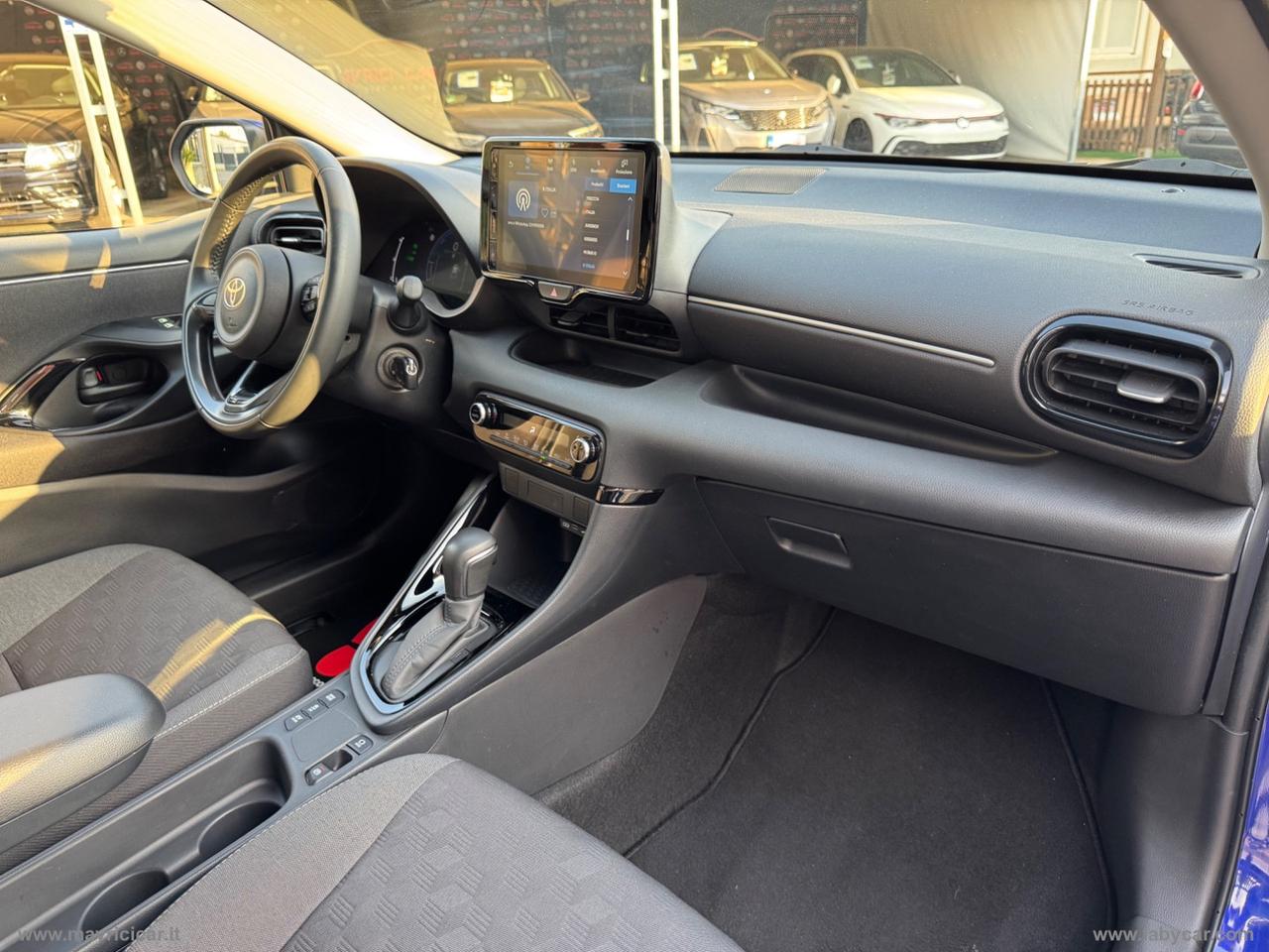 TOYOTA Yaris 1.5 Hybrid 5p. Trend