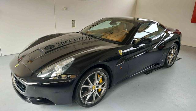 FERRARI California 13000km pari al nuovo IVA esposta