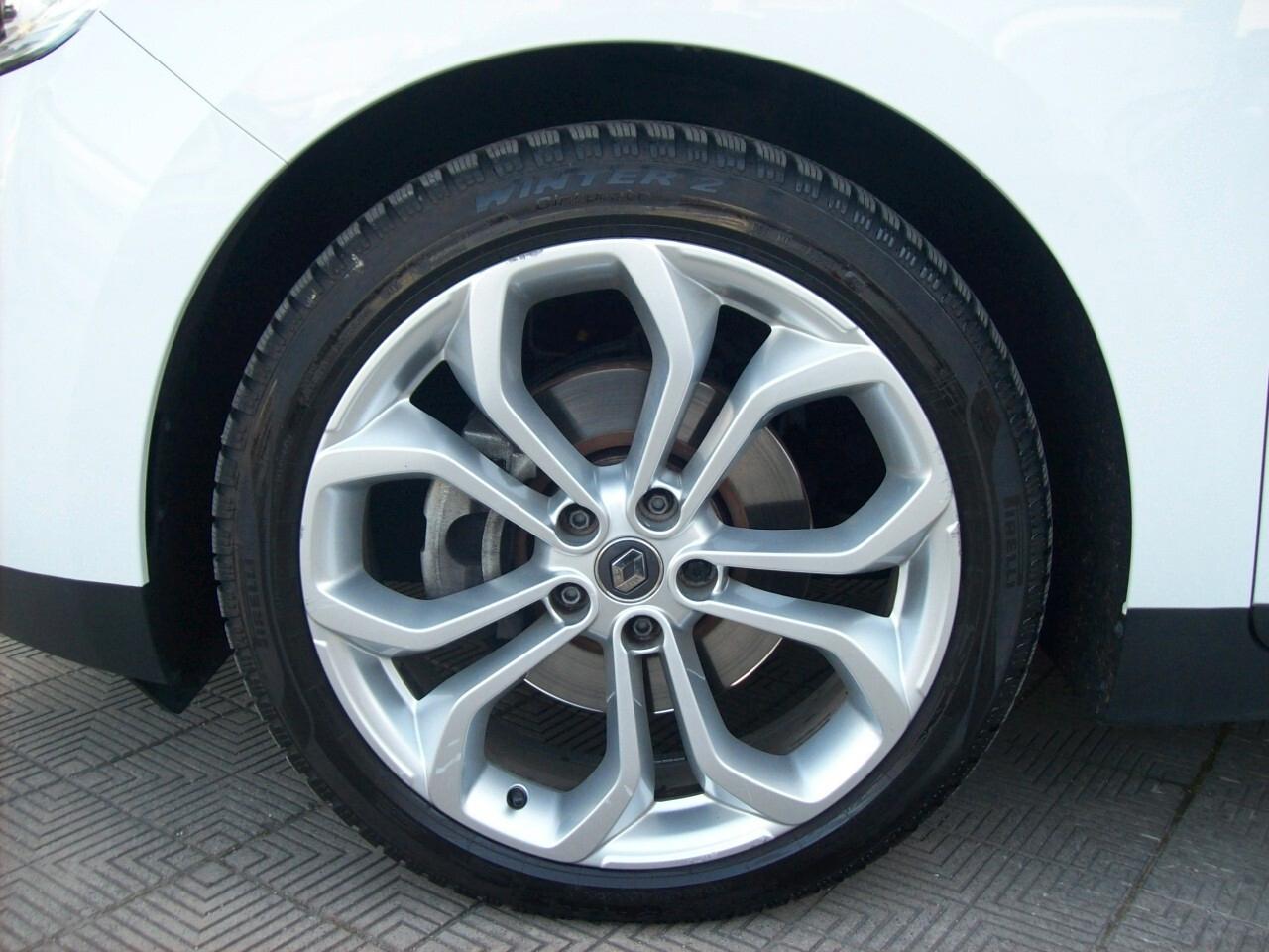 Renault Scenic 1.7 Blue dCi 120CV Sport Edition2