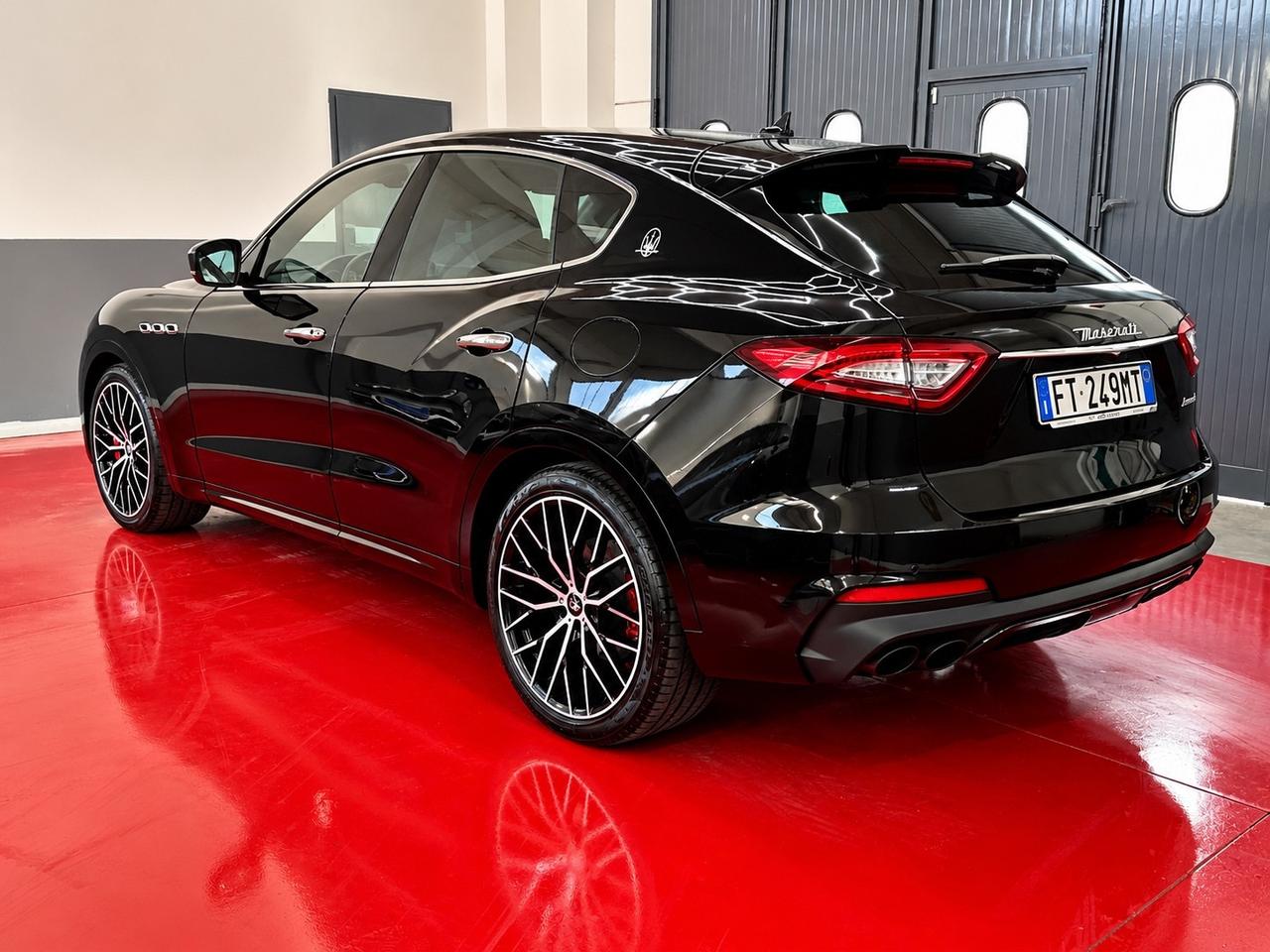 Maserati Levante V6 Diesel 275 CV AWD Gransport