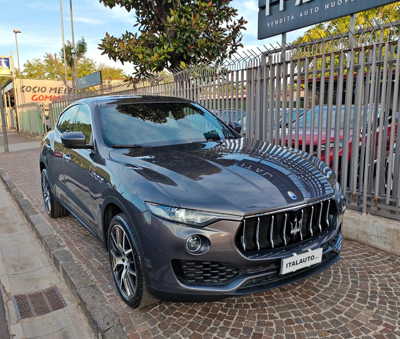Maserati Levante 3.0 V6 250cv Diesel AWD