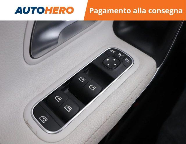 MERCEDES-BENZ A 220 Automatic 4Matic Premium