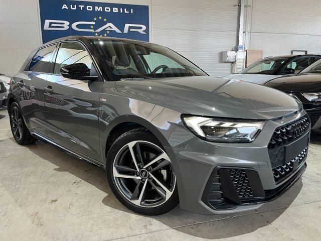 AUDI A1 SPB 30 TFSI 116 CV Identity Black S line "17 Sline