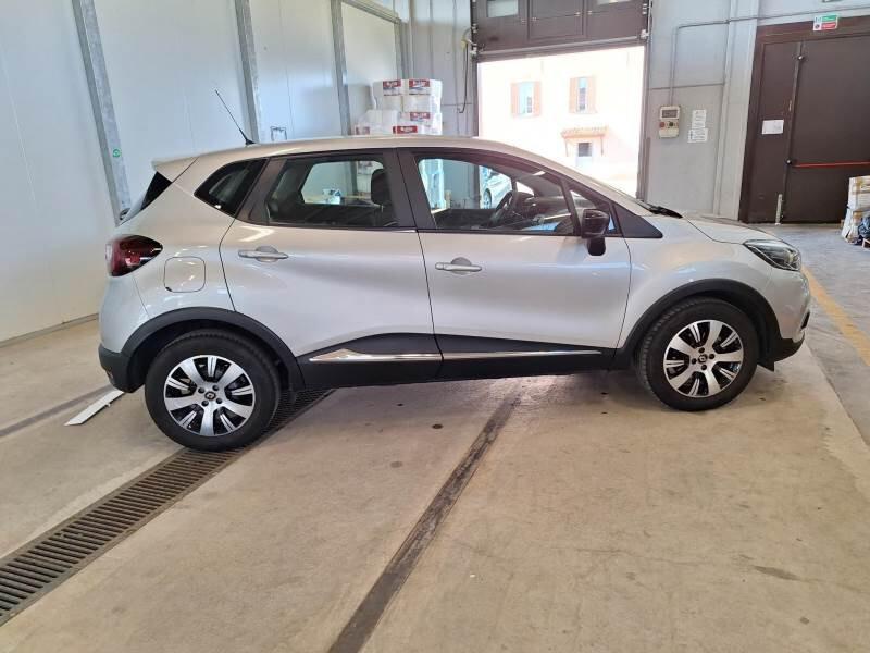 Renault Captur dCi 8V 90 CV EDC Business Energy