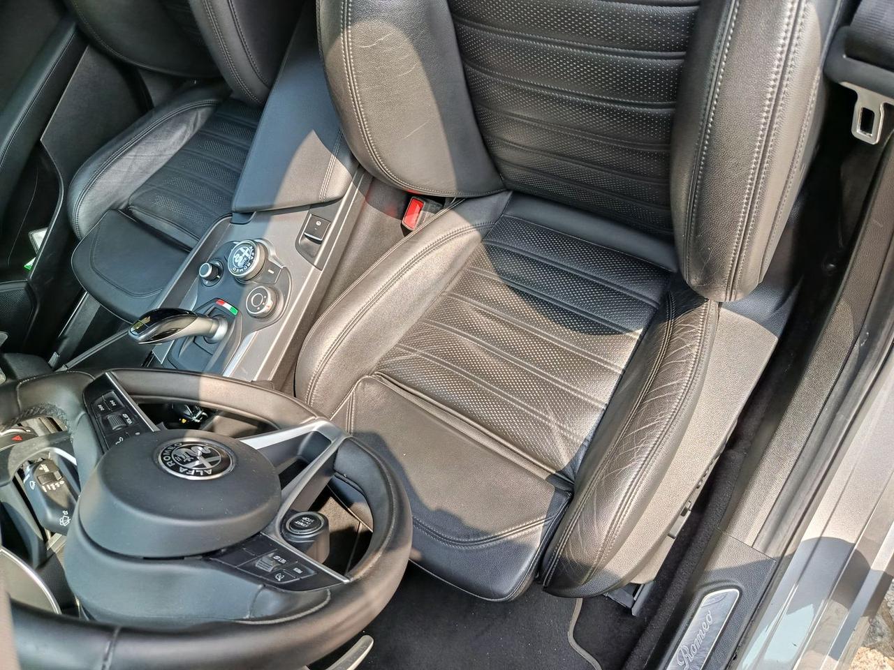 Alfa Romeo Giulia Veloce 2.0 Turbo #10509