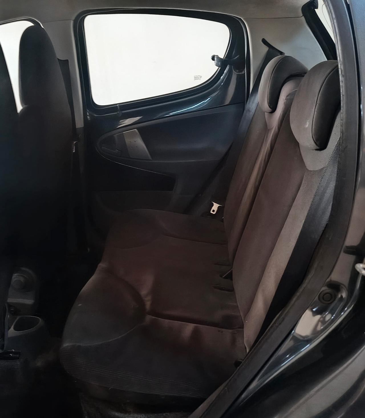 Peugeot 107 1.4 HDi 5p. Sweet Years