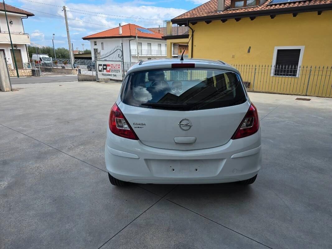 Opel Corsa 1.2 85CV 5 porte GPL