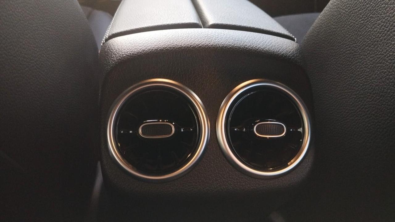 Mercedes-benz A 180 d Edition AMG line