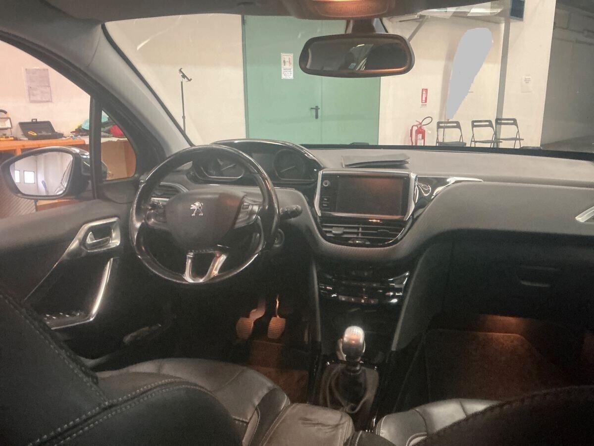 Peugeot 2008 1.6 Blue-HDi 88 Kw Allure