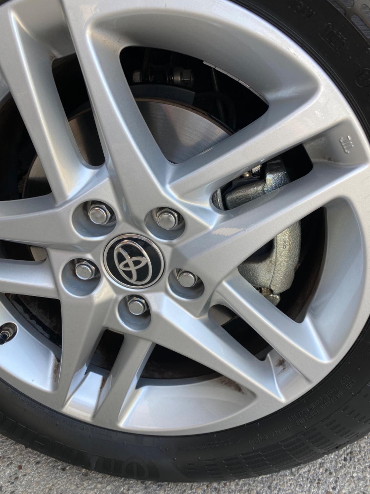 Toyota C-HR 1.8 Hybrid E-CVT Lounge