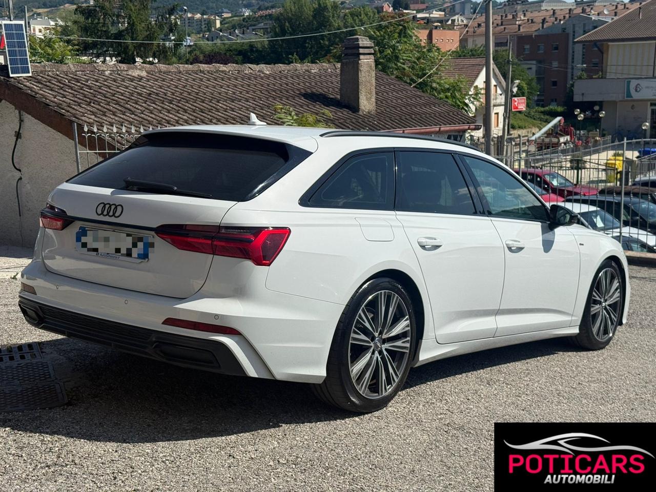 Audi A6 Avant 40 2.0 TDI S tronic line