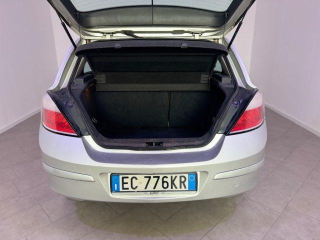 OPEL Astra 1.6 16V VVT 5 porte Cosmo