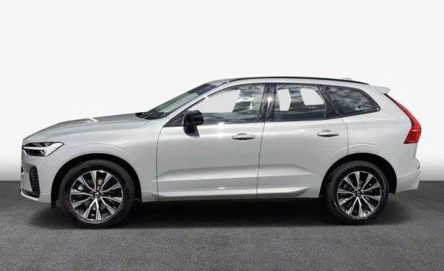 VOLVO XC60 B4 (d) AWD automatico Plus Dark N1Autocarro