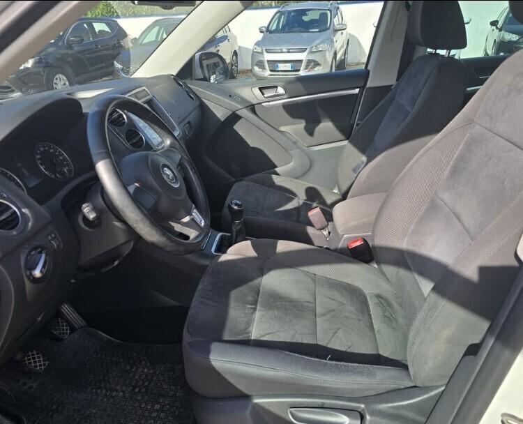 Volkswagen Tiguan 2.0 TDI 140CV 4MOTION DSG Sport