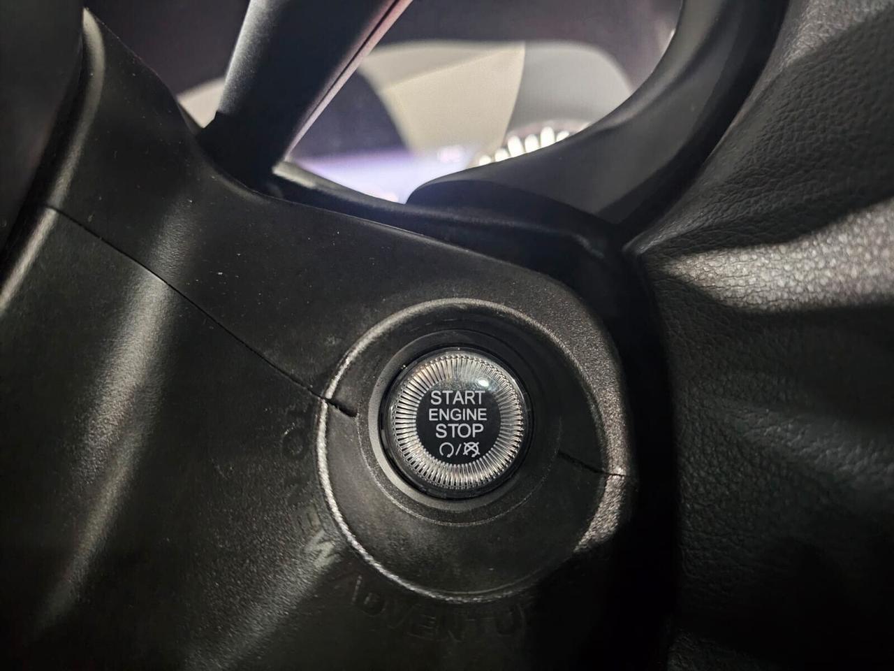 NUOVA JEEP RENEGADE LIMITED BLACK LINE 1.6 MJT 130CV MY24. ITALIANA PRONTA CONSEGNA.