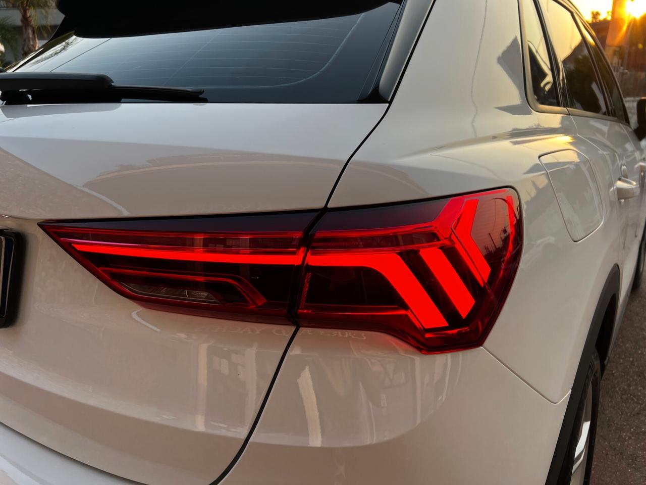 Audi Q3 35 TDI S tronic Advanced-2019- LED- NAVI