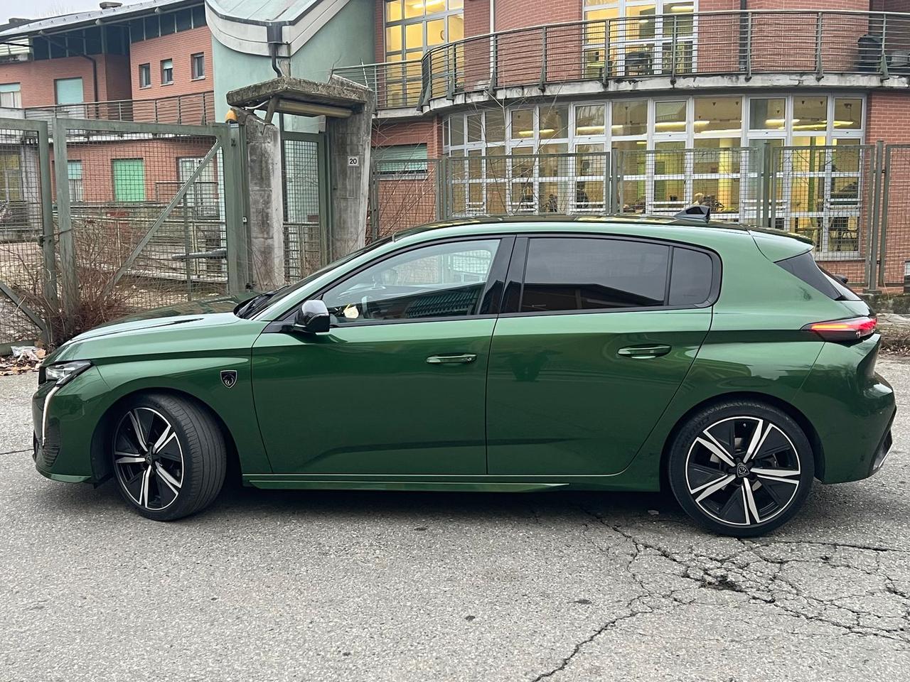 Peugeot 308 GT 1.5 Blue HDI 130 #9114