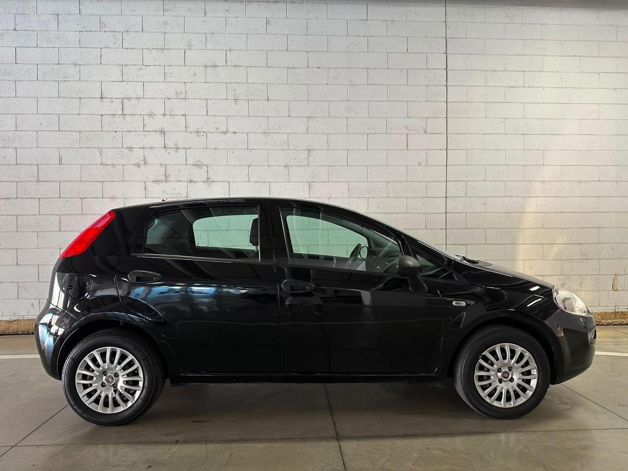 Fiat Punto 1.2 8V 5 porte Street
