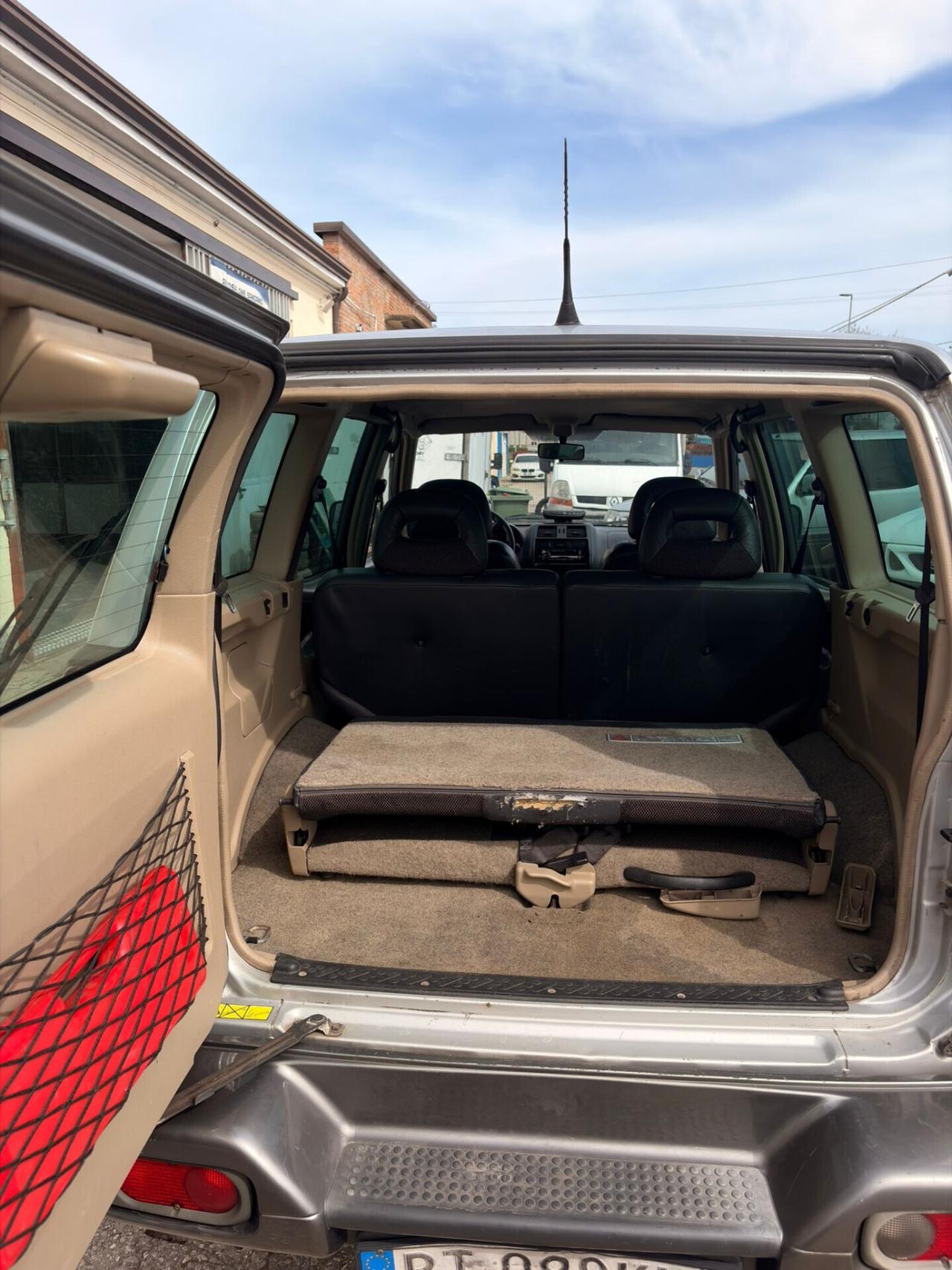 Nissan Terrano II 2.7 Tdi 5 porte Elegance +gancio traino