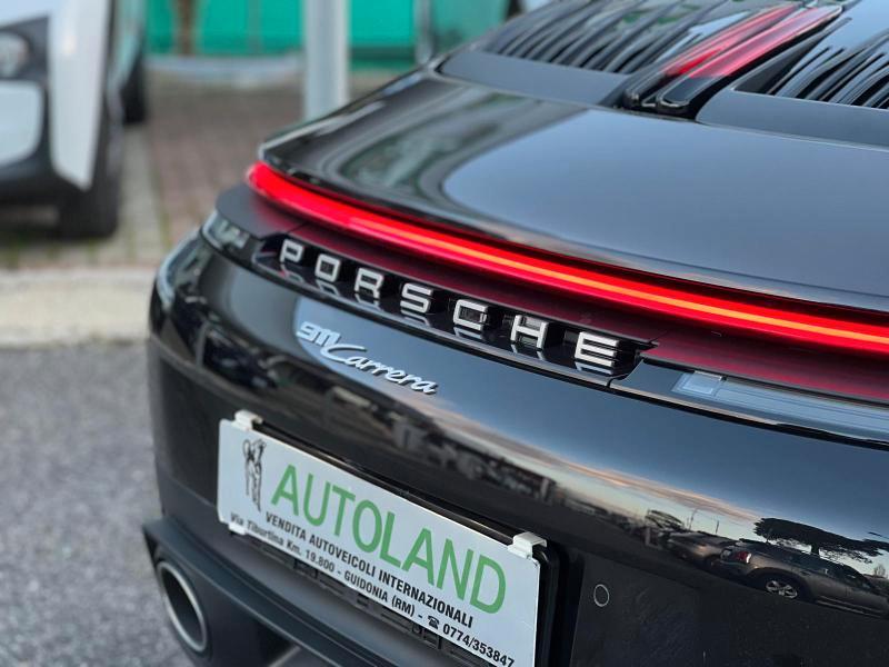 Porsche 992 3.0 Carrera auto