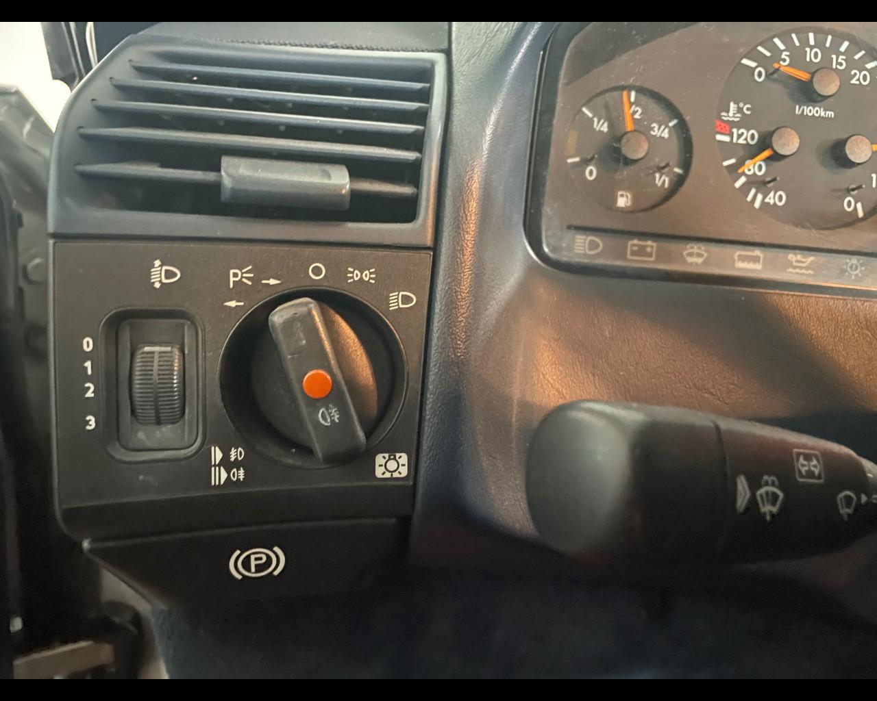 Mercedes-Benz MERCEDES-BENZ Classe SL (R129) - SL 280 cat