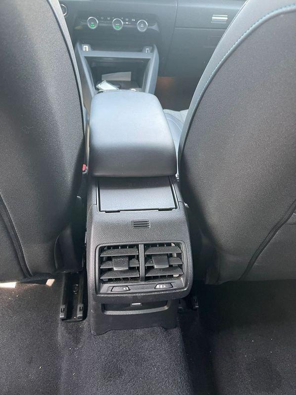 Citroën C4 C4 PureTech 130 S&S EAT8 Shine