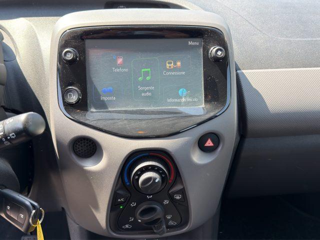 PEUGEOT 108 108 VTi 72 S&S 3 porte Allure NON neopatent.