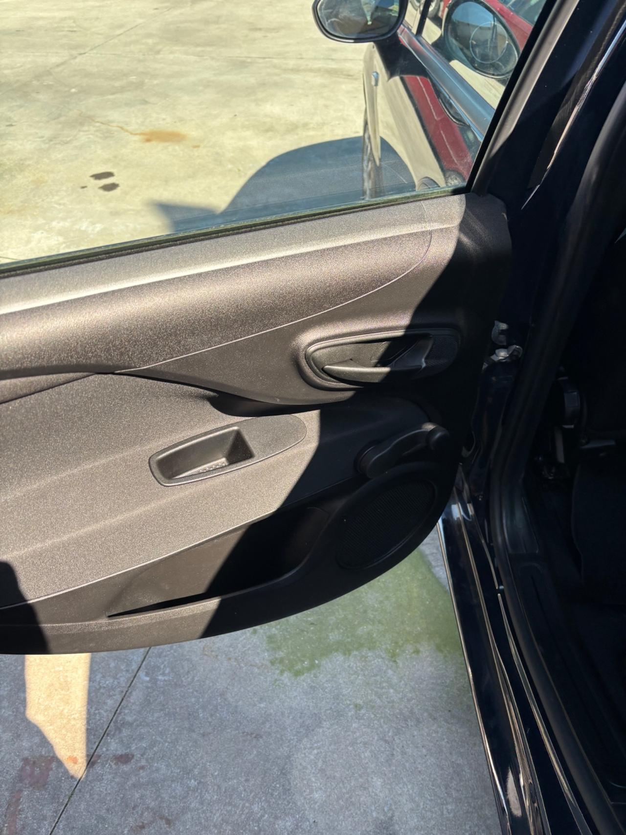 Fiat Punto 1.2 8V 5 porte Lounge per neopatentati