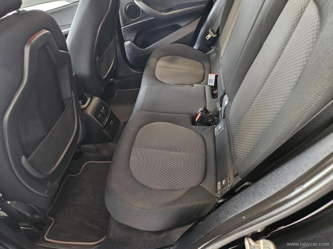 BMW X2 sDrive18d Business