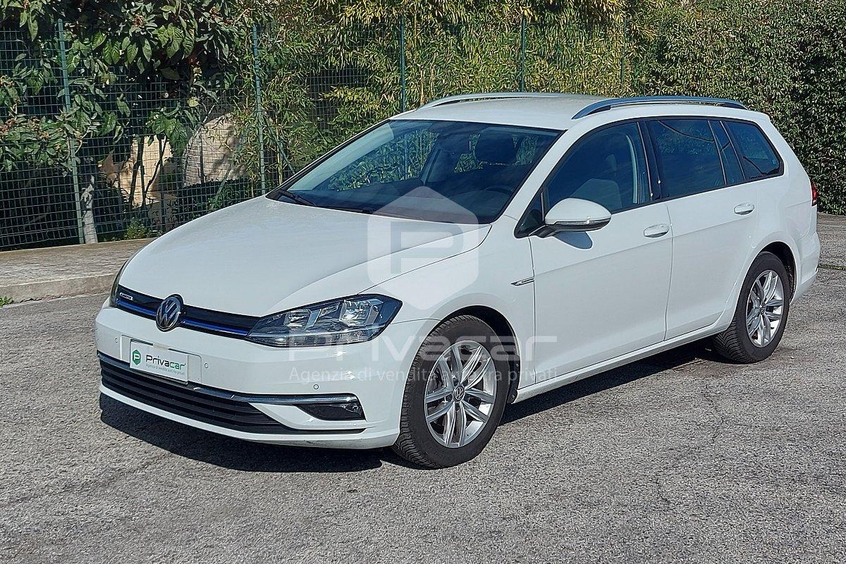 VOLKSWAGEN Golf Variant 1.5 TGI DSG 5p. Executive BlueMotione Tech.