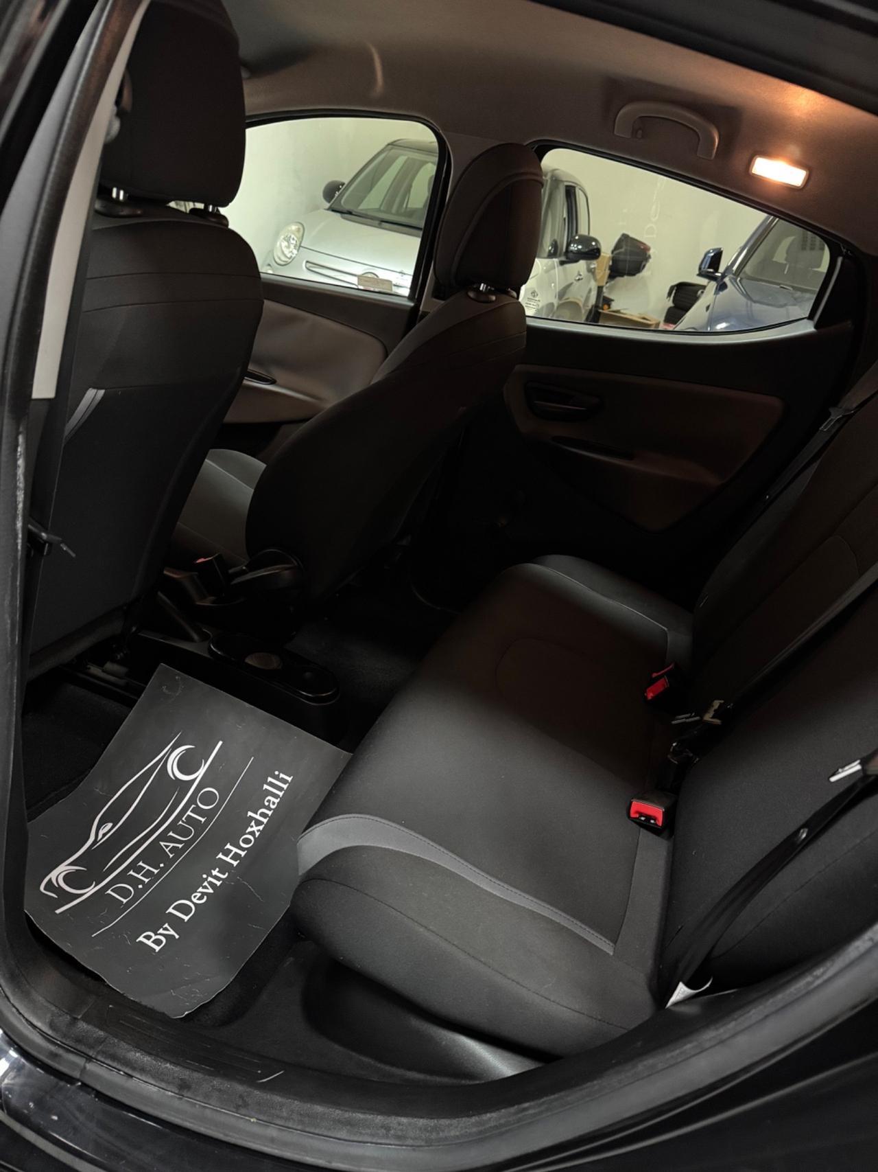 Lancia Ypsilon 1.3 MJT 16V 95 CV 5 porte S&S Platinum