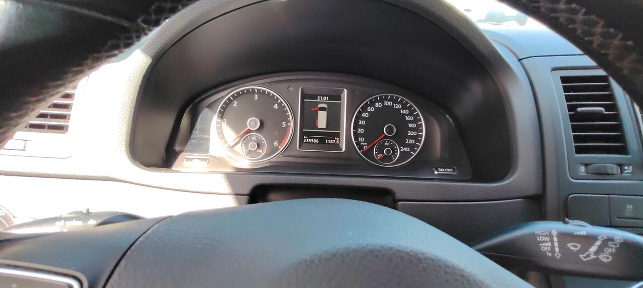 Volkswagen Multivan 2.0 BiTDI 180CV DSG Highline