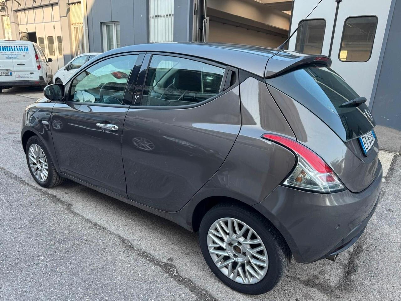 Lancia Ypsilon 1.3 MJT 16V 95 CV 5 porte S&S Elefantino*EURO5B*NEOPATENTATI