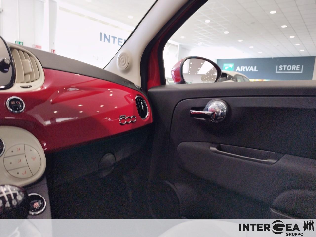 FIAT 500 1.0 hybrid Dolcevita 70cv -cerchio 16''
