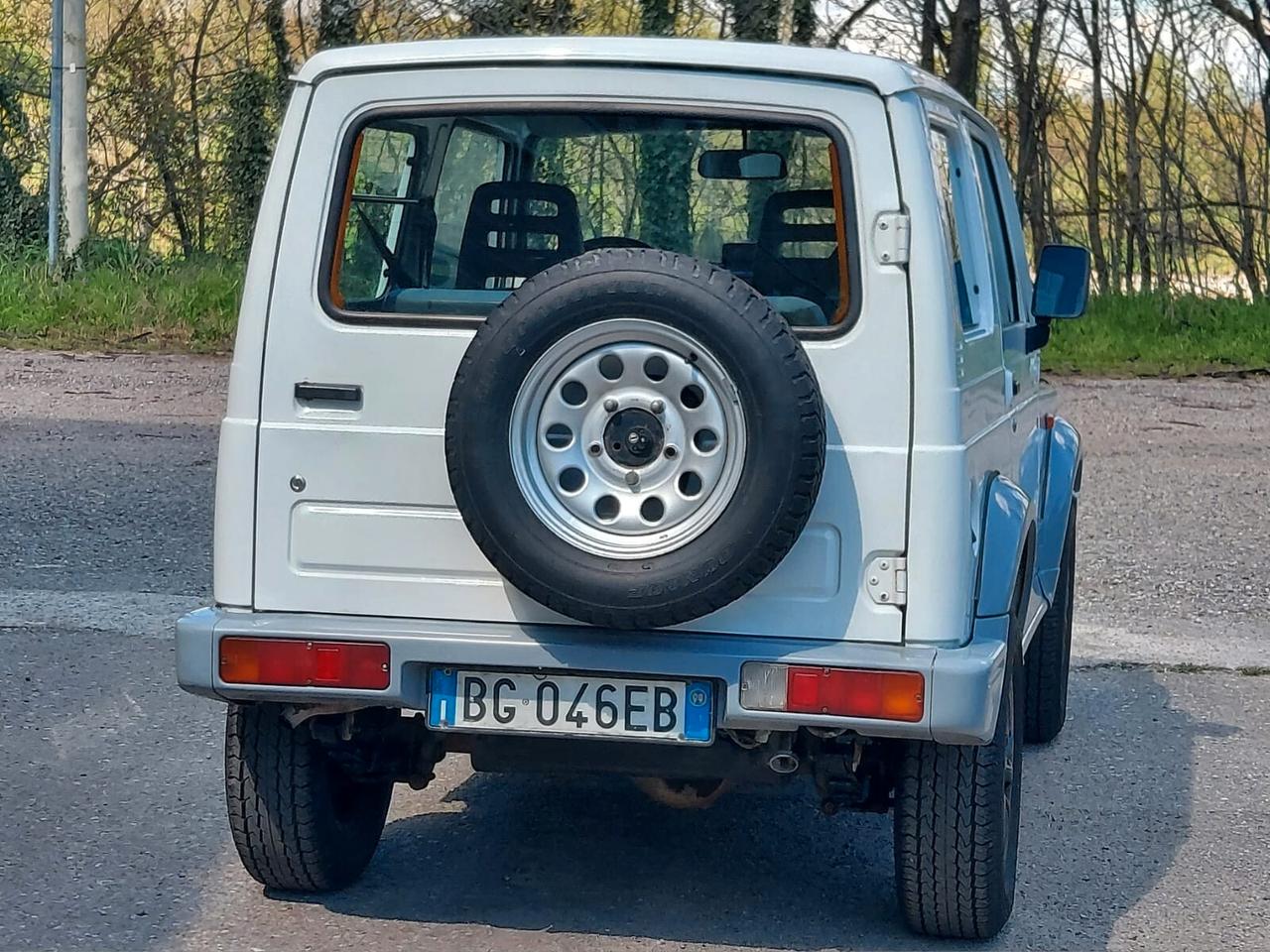 Suzuki Samurai 1.3i cat Berlina De Luxe S