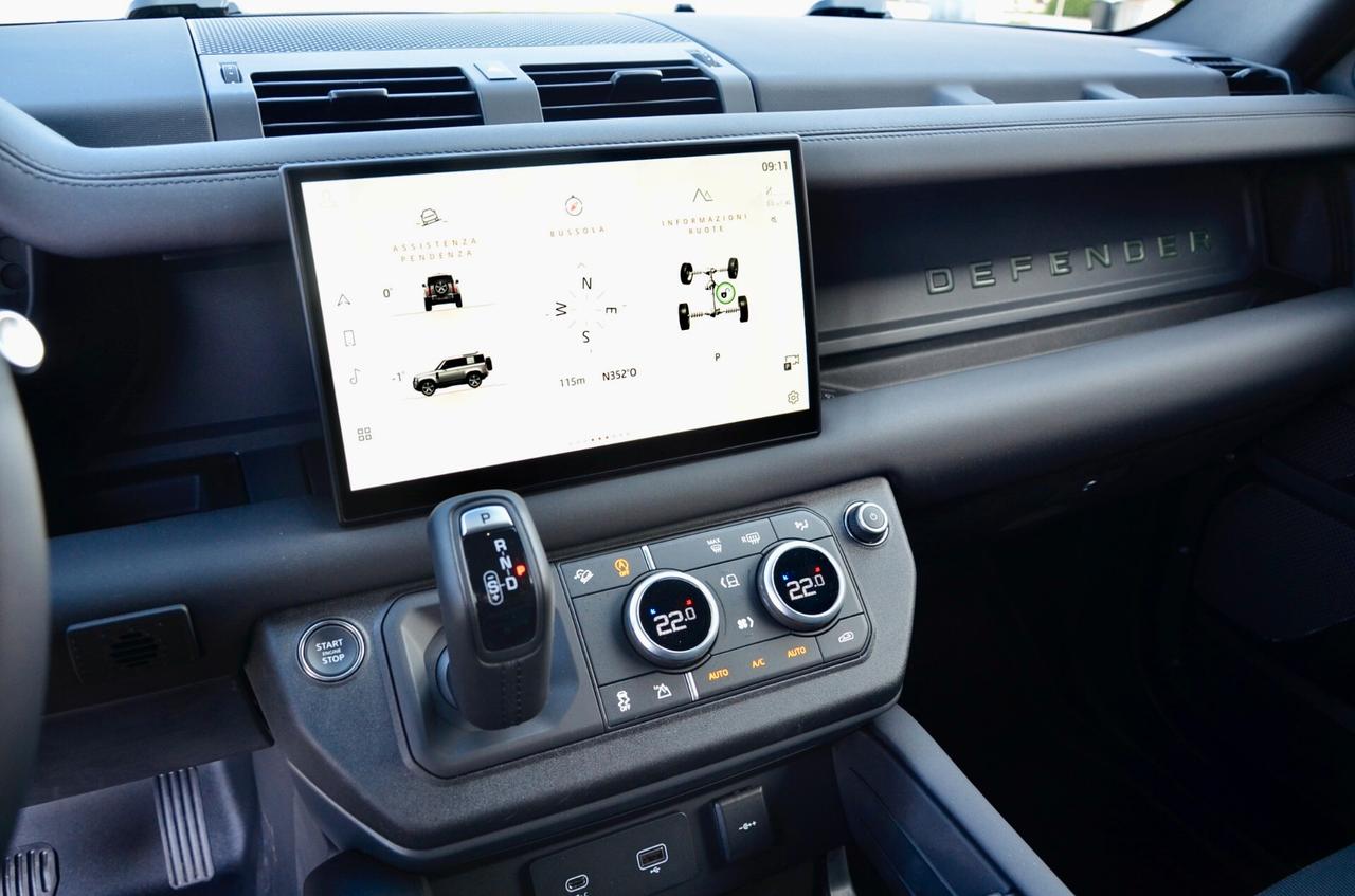 LAND ROVER DEFENDER 90 3.0d i6 MHEV SW11 LIMITED EDITION AWD 200cv AUT, 1 OF 50, PARI AL NUOVO, GARANZIA LAND ROVER 3/2029, UNICOPROPRIETARIO, SERVICE LAND ROVER, PERMUTE