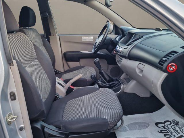 MITSUBISHI L200 2.5 DI-D/136CV Double Cab Invite