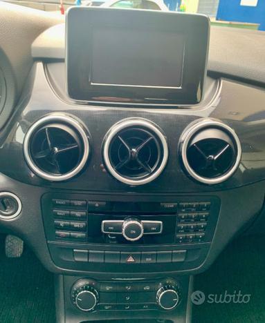 MERCEDES-BENZ B 180 CDI BLUEE EFFICIENCY Executi