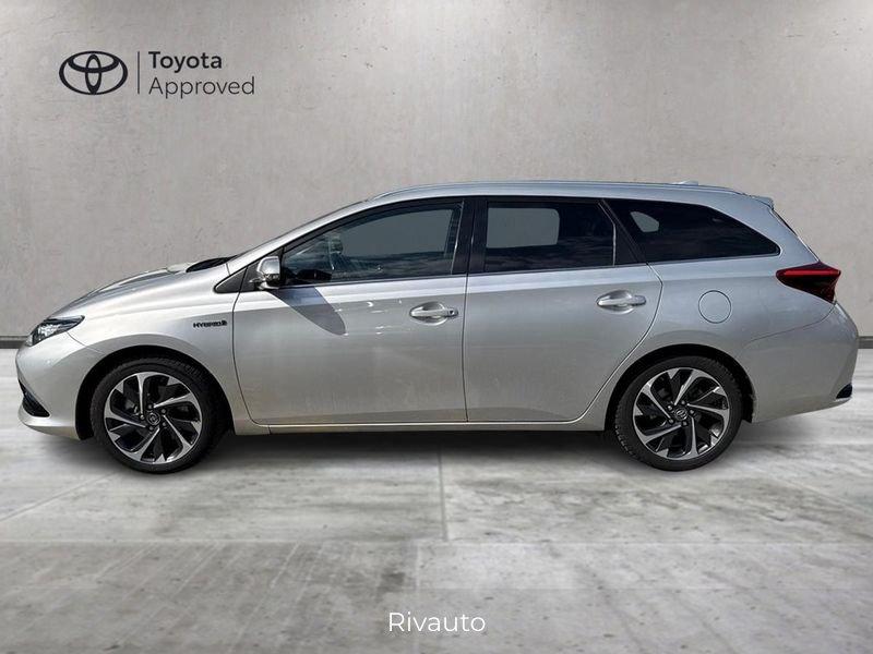 Toyota Auris Hybrid Active +