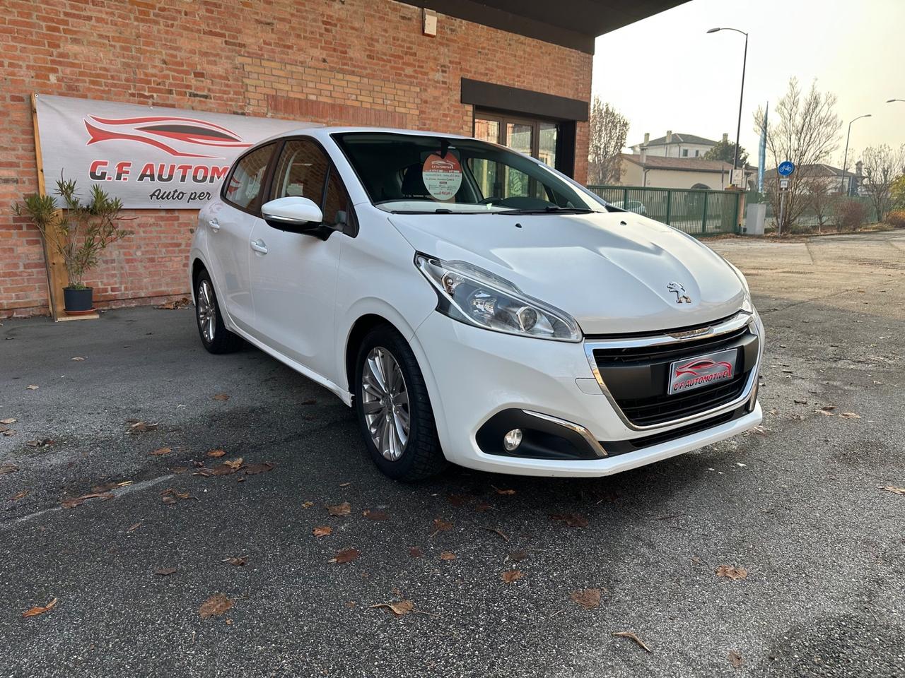 Peugeot 208 BlueHDi 100 S&S 5 porte Allure