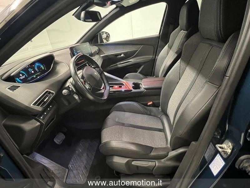 Peugeot 3008 Hybrid4 300 e-EAT8 Allure