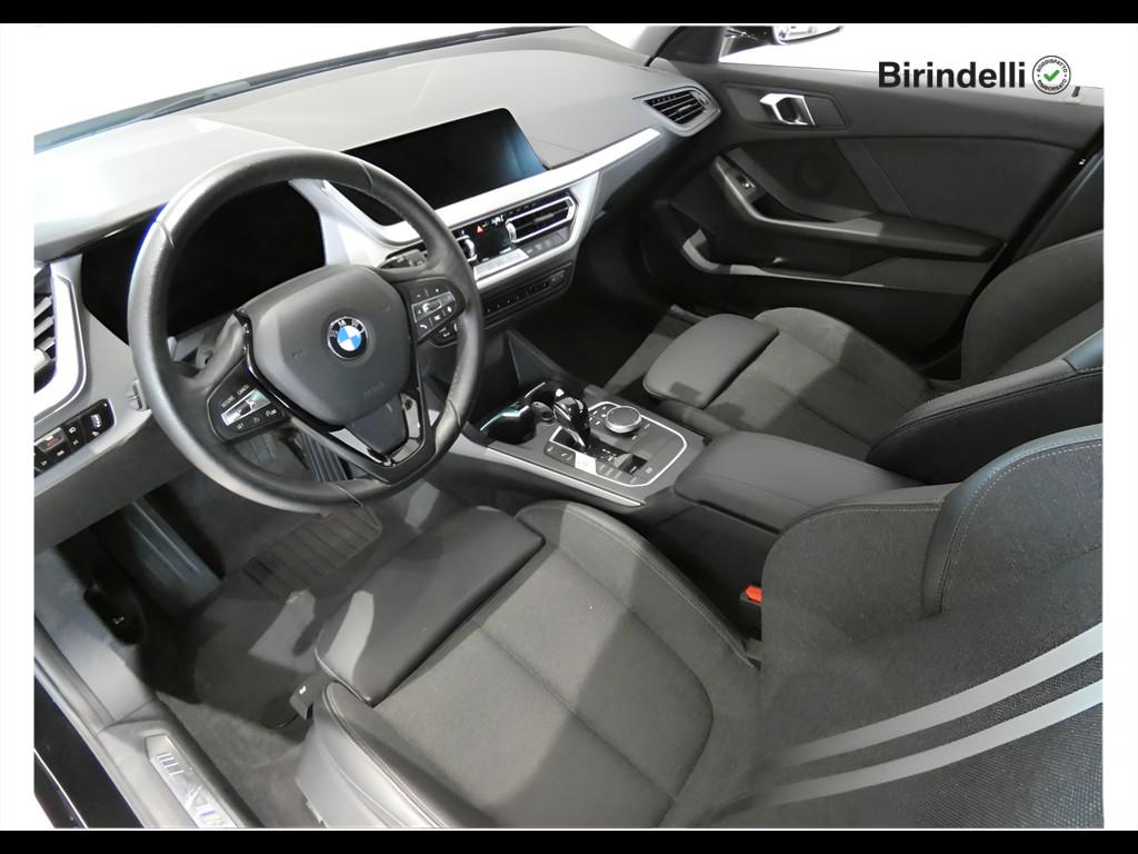 BMW Serie 1 (F40) - 116d 5p. Msport Exterior