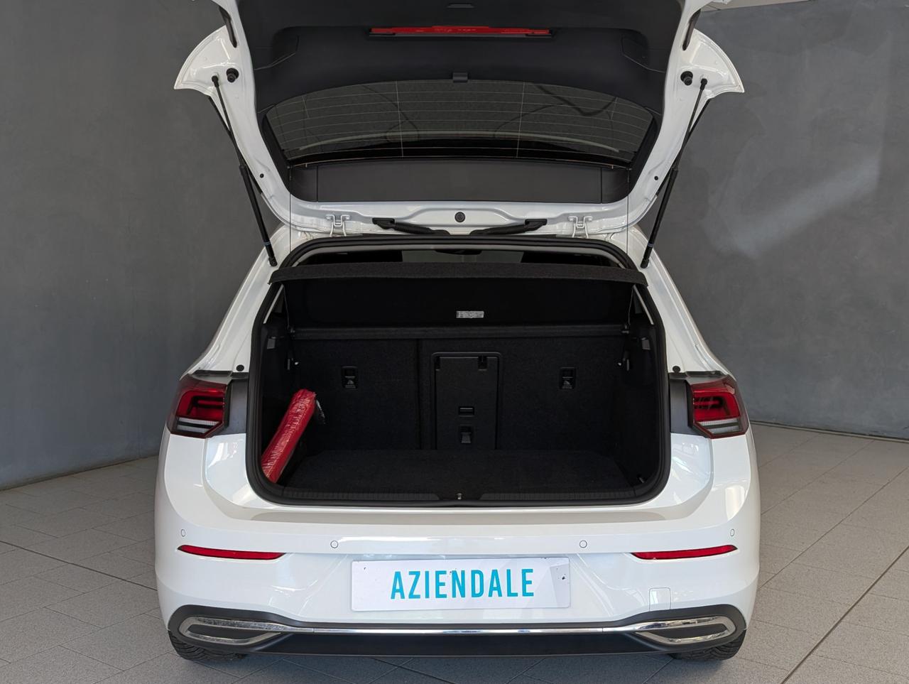 Volkswagen golf viii 1.5 TSI 150cv Life