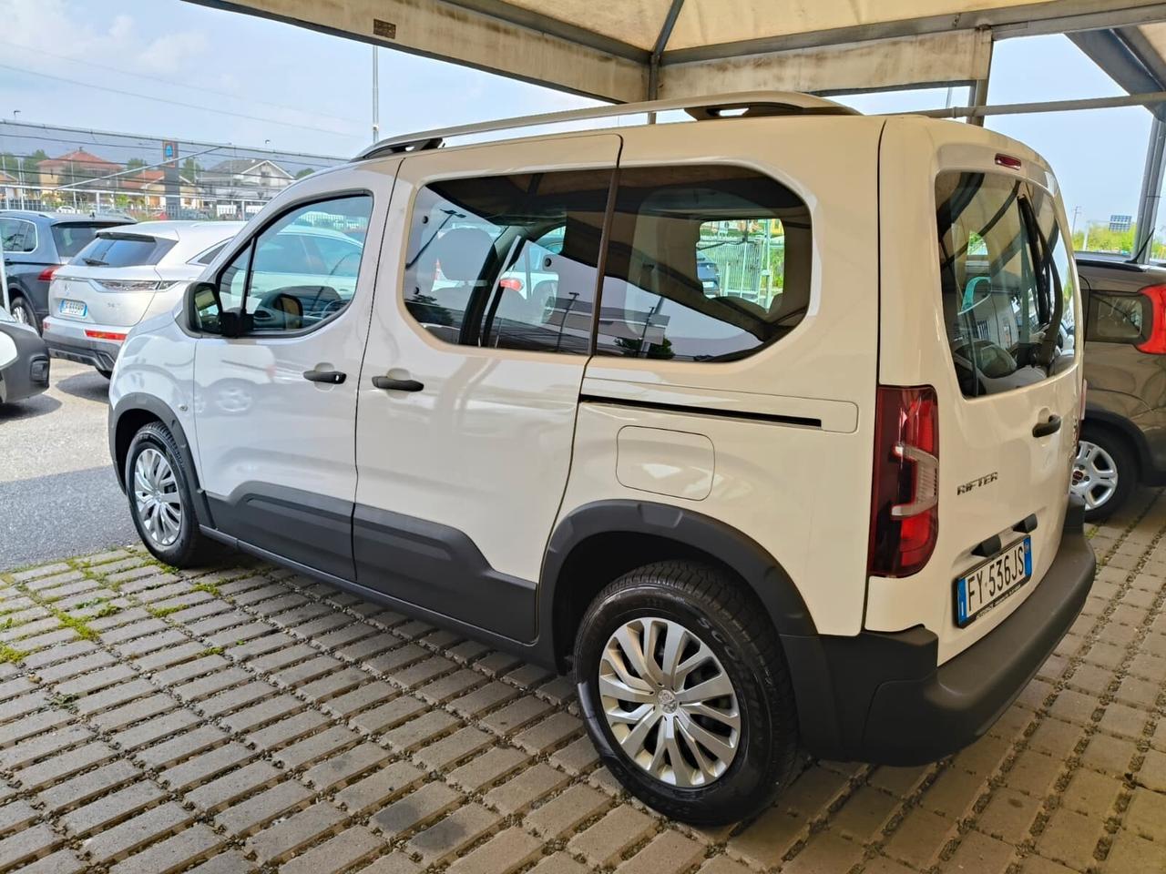 Peugeot Rifter Puretech 110 S&S Active Standard