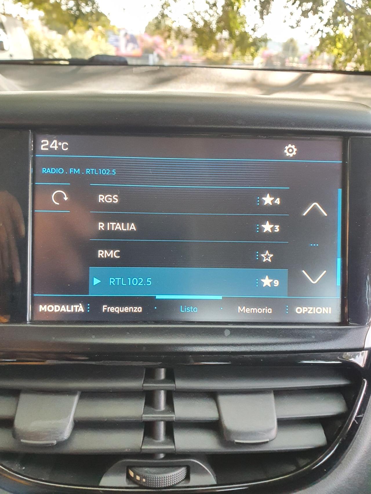 Peugeot 208 BlueHDi 75 5 porte Allure anno 2017