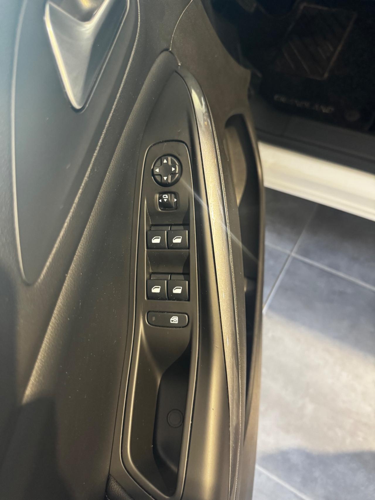 Opel Grandland X 1.2 Turbo 12V 130 CV Start&Stop aut. Design Line