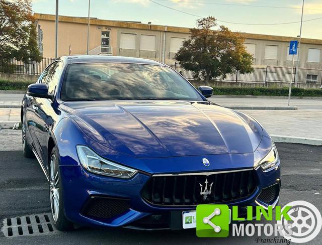 MASERATI Ghibli 330 CV MHEV Gransport