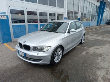 Bmw 120 120i cat 5 porte Eletta