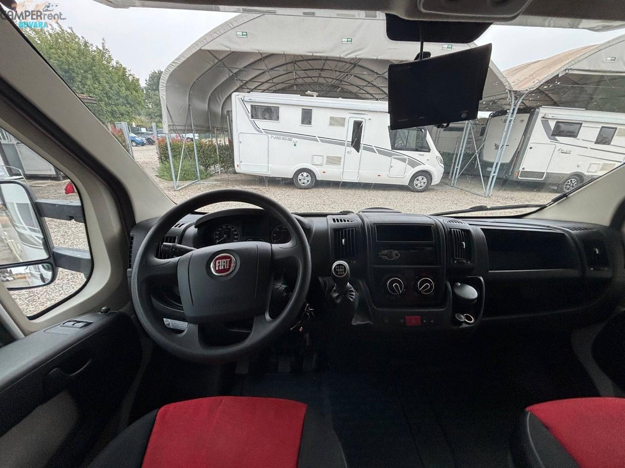 CARAVANS INTERNATIONAL ELLIOT 40 - mansardato con letti a castello in coda